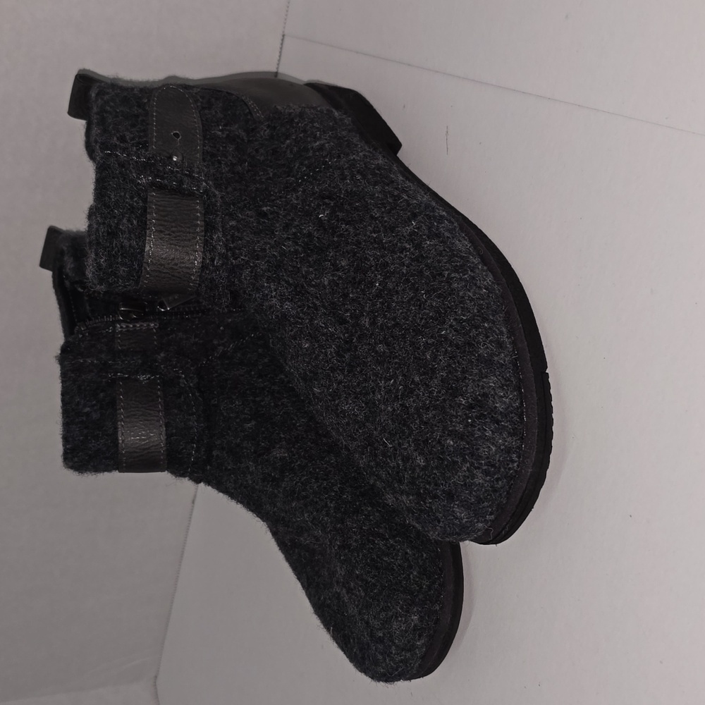 Bearpaw Solstice Women’s Size 7 Ankle Bootie WOOL Winter SIDE ZIP Gray - Picture 2 of 16